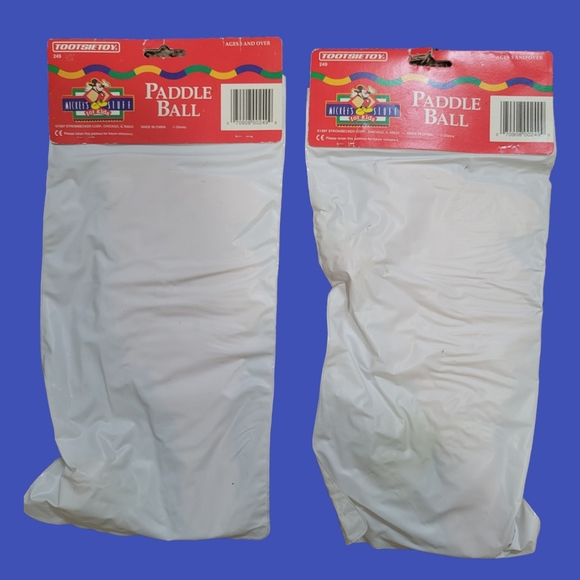 Vintage "Donald Duck" Paddle Ball Set - Picture 2 of 4